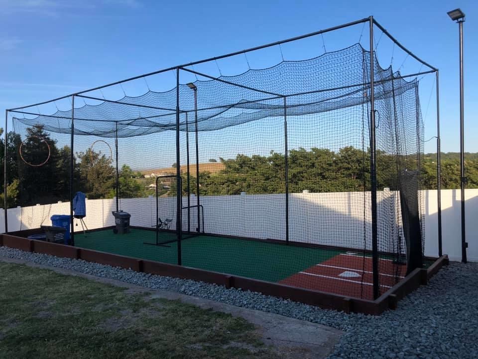 Baseball batting cage